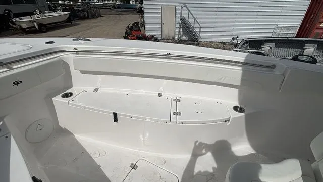 Slide: The Image of Sea Pro 262 CC 2025 - 25