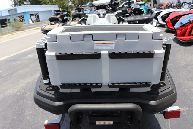 Slide: The Image of Sea-Doo FishPro Sport 170 2025 - 12