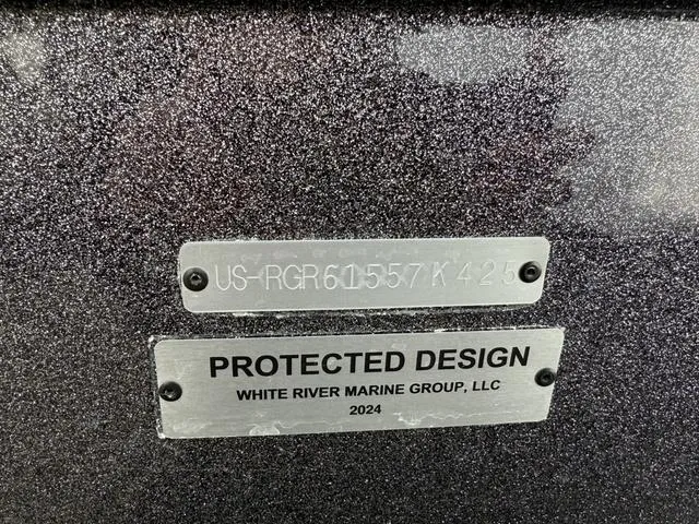 Slide: The Image of Ranger Z520 2025 - 10