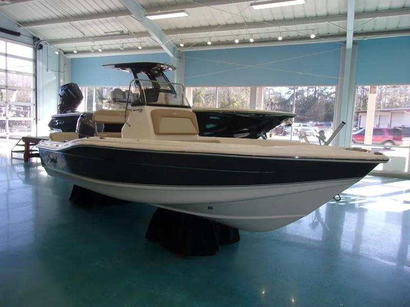 Slide: The Image of Scout Sportfish 175 2025 - 11