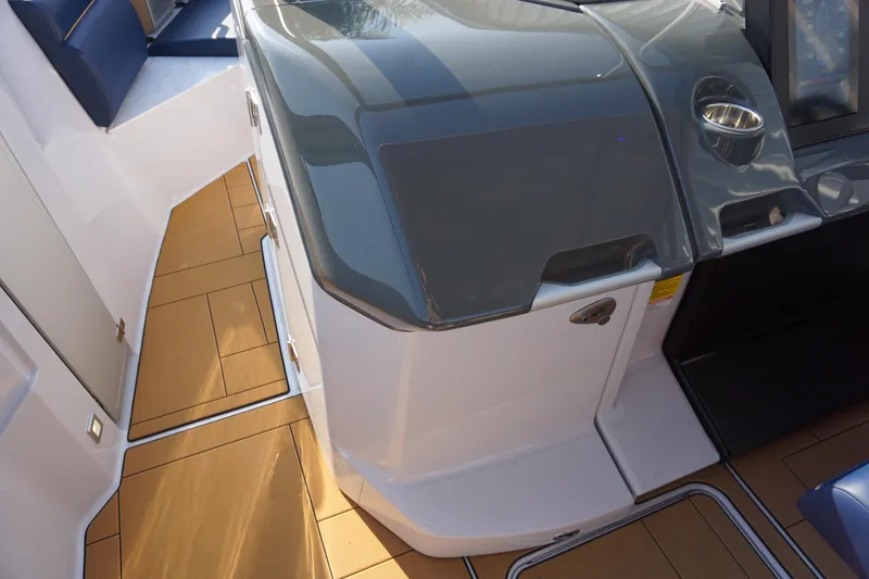 Slide: The Image of Aviara AV32 2025 - 21