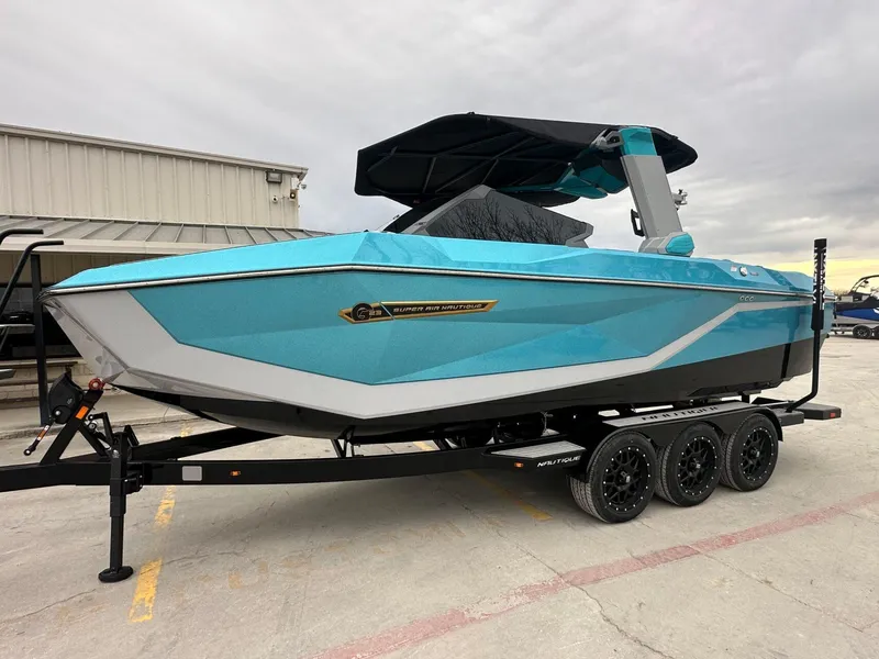 Slide: The Image of Nautique G23 2025 - 27