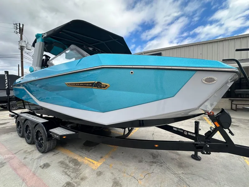 Slide: The Image of Nautique G23 2025 - 6