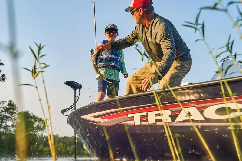 Slide: The Image of Tracker Pro Guide V-16 SC 2025 - 67