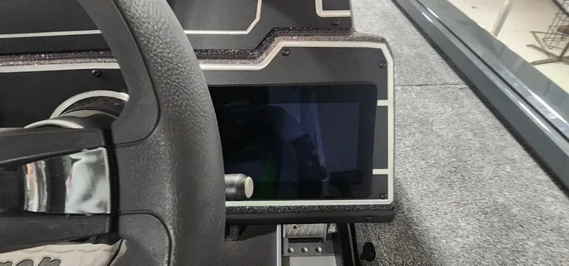Slide: The Image of Steering wheel and dashboard of 2025 Ranger ALPHA 208 boat. - 7