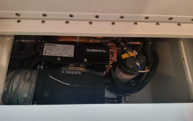 Slide: The Image of Engine compartment of 2025 Formula 387 Center Console Fish boat. - 42