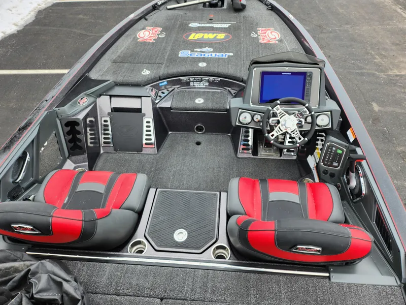 Slide: The Image of Ranger Z521L 2020 - 12