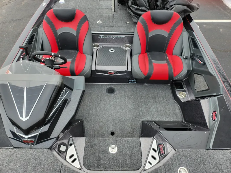 Slide: The Image of Ranger Z521L 2020 - 19