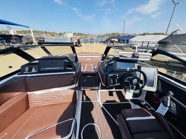 Slide: The Image of Supra SUPRA SA450 2025 - 17