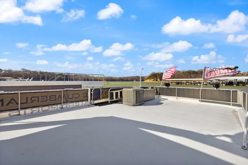 Slide: The Image of Horizon 18 X 82 Houseboat 2011 - 51