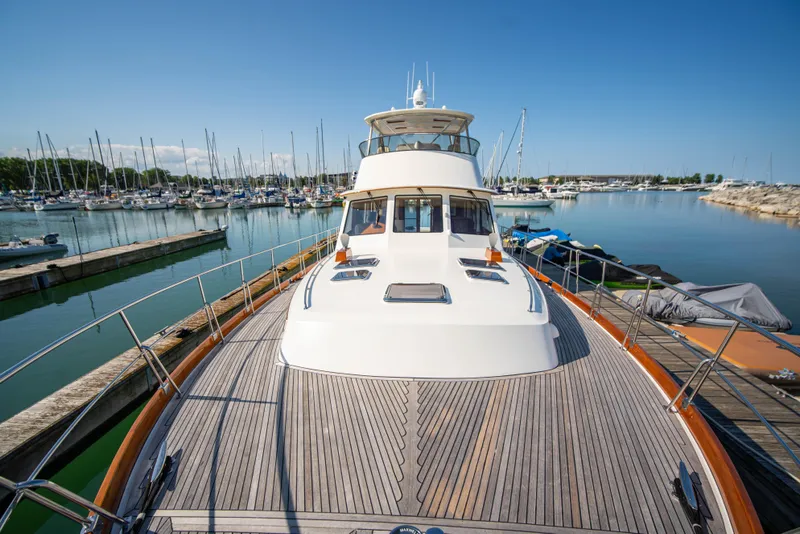 Slide: The Image of Grand Banks 58 Eastbay FB 2004 - 109