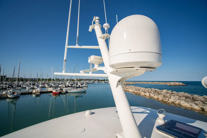 Slide: The Image of Grand Banks 58 Eastbay FB 2004 - 118