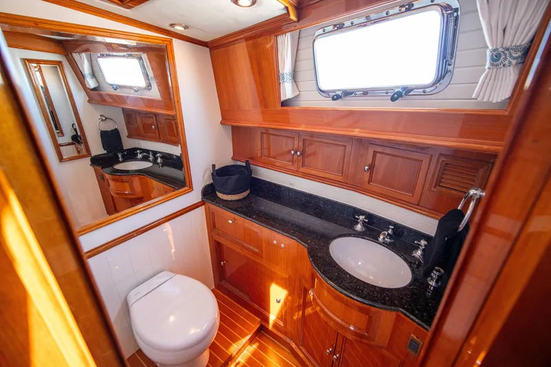 Slide: The Image of Grand Banks 58 Eastbay FB 2004 - 66