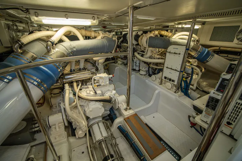 Slide: The Image of Grand Banks 58 Eastbay FB 2004 - 90