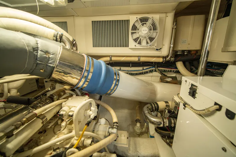 Slide: The Image of Grand Banks 58 Eastbay FB 2004 - 95