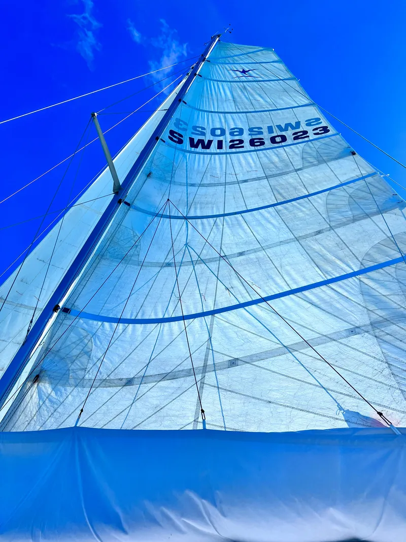 Slide: The Image of Seawind 1260 2020 - 100