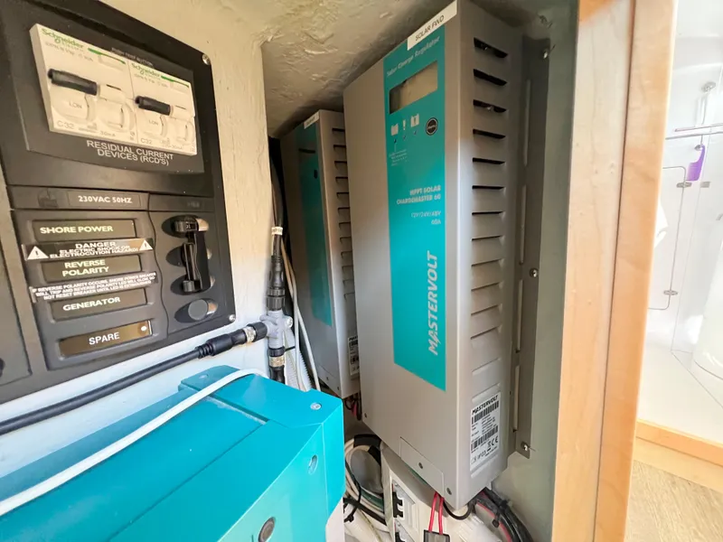 Slide: The Image of Seawind 1260 2020 - 61