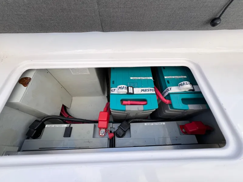 Slide: The Image of Seawind 1260 2020 - 63