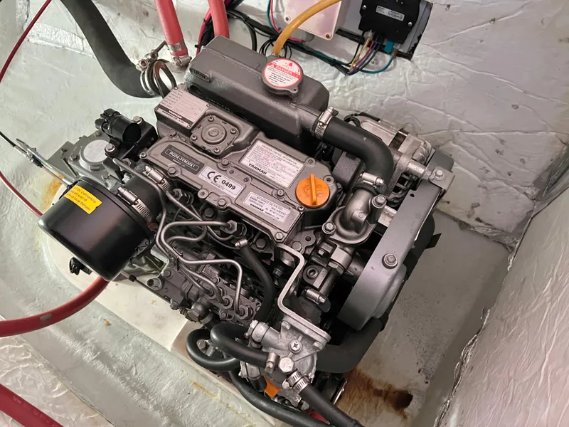 Slide: The Image of Seawind 1260 2020 - 66