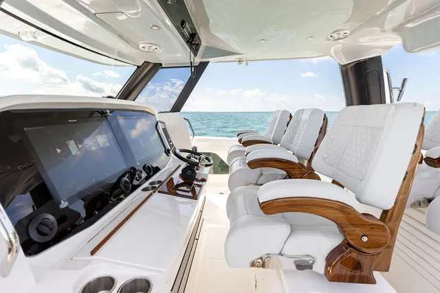 Slide: The Image of Aquila 50 Yacht 2025 - 21