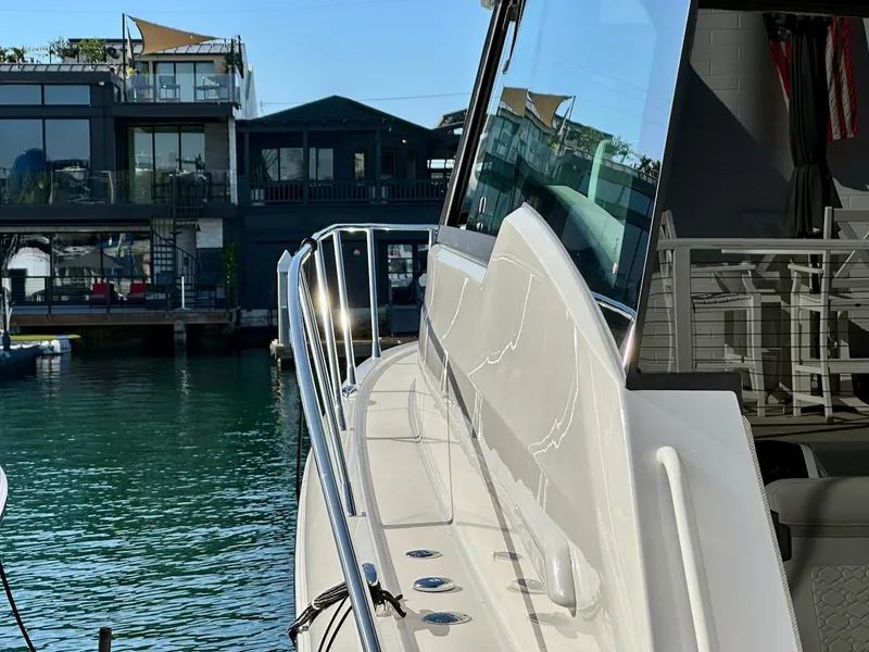 Slide: The Image of Tiara 48 LE 2025 - 50