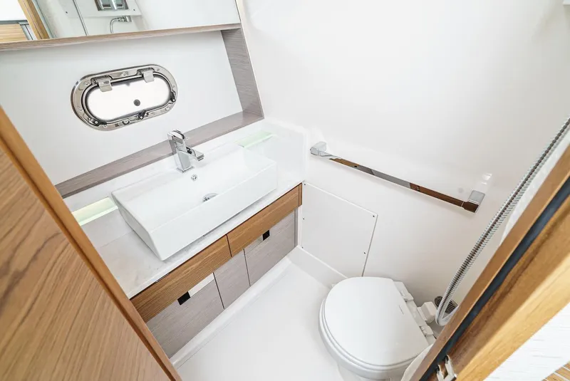 Slide: The Image of Tiara 38 LS 2024 - 54