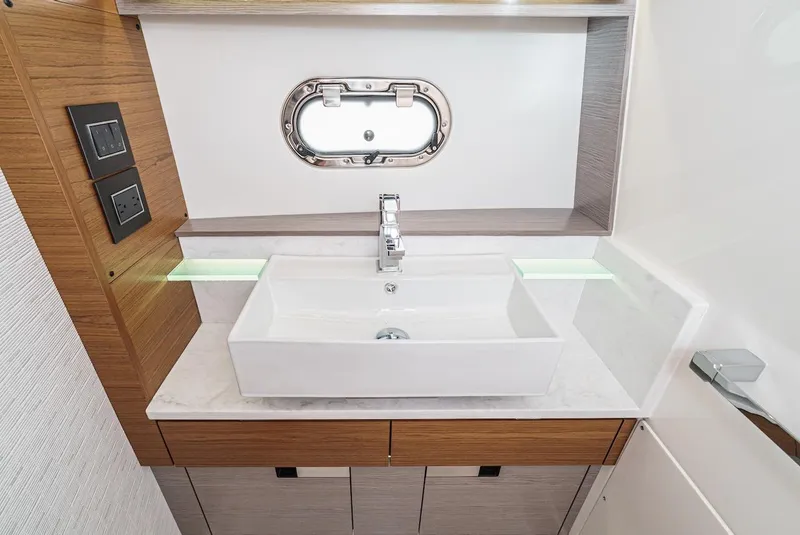 Slide: The Image of Tiara 38 LS 2024 - 55