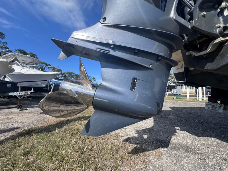 Slide: The Image of Close-up of a 2005 Parker 2520 Deep Vee Sport Cabin boat propeller. - 15