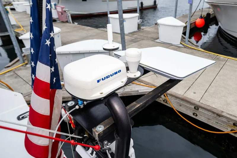 Slide: The Image of Radar equipment on a 2007 McConaghy Reichel/Pugh yacht at a marina. - 43