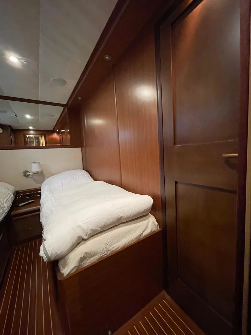 Slide: The Image of Mochi Craft Dolphin 2006 - 31