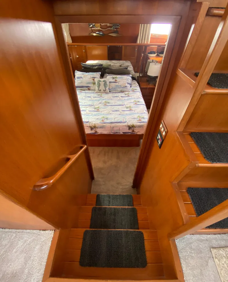 Slide: The Image of Lien Hwa McKinna 42 Aft Cabin 1991 - 68