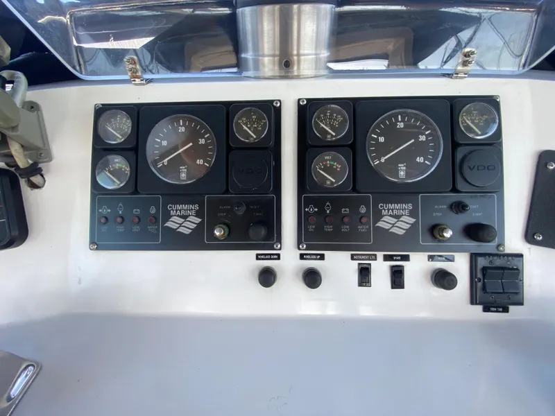 Slide: The Image of Lien Hwa McKinna 42 Aft Cabin 1991 - 90
