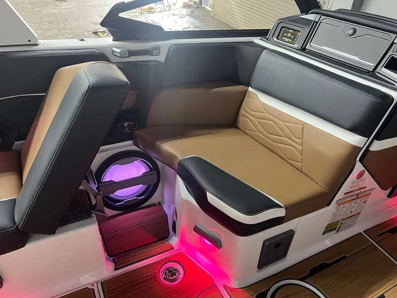 Slide: The Image of Supra SA 550 2025 - 46