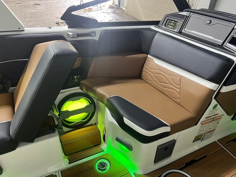 Slide: The Image of Supra SA 550 2025 - 47