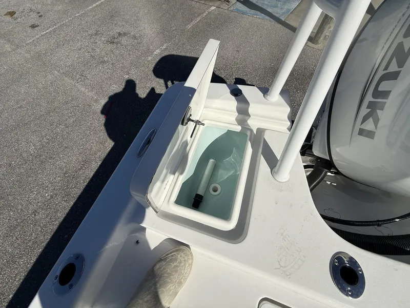 Slide: The Image of Sea Pro 172 Bay 2025 - 11