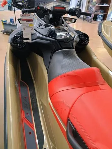 Slide: The Image of Sea-Doo RXT-X 325 2025 - 7