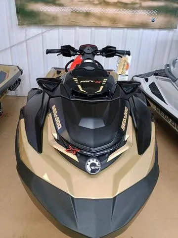 Slide: The Image of Sea-Doo RXT-X 325 2025 - 9