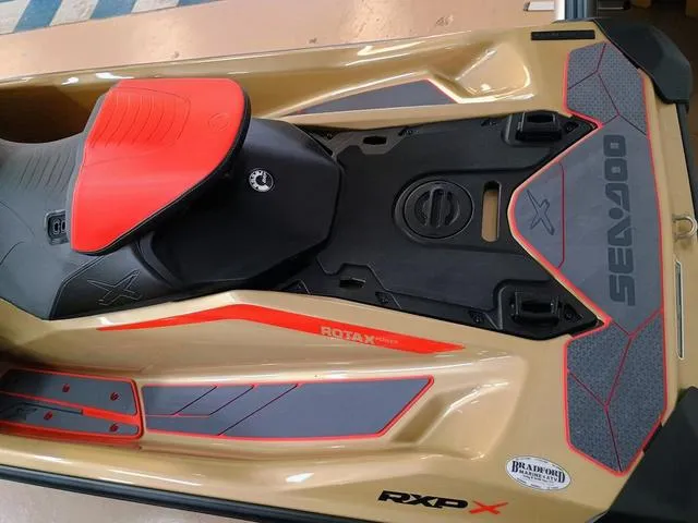 Slide: The Image of Sea-Doo RXP-X 325 2025 - 7