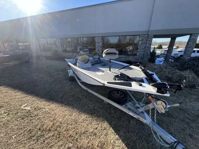 Slide: The Image of G3 Sportsman 1710 2025 - 2