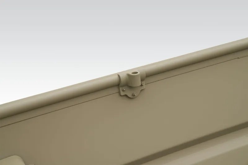 Slide: The Image of Tracker Grizzly 1542 Utility 2025 - 10