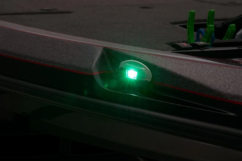 Slide: The Image of Ranger Z519R 2025 - 14