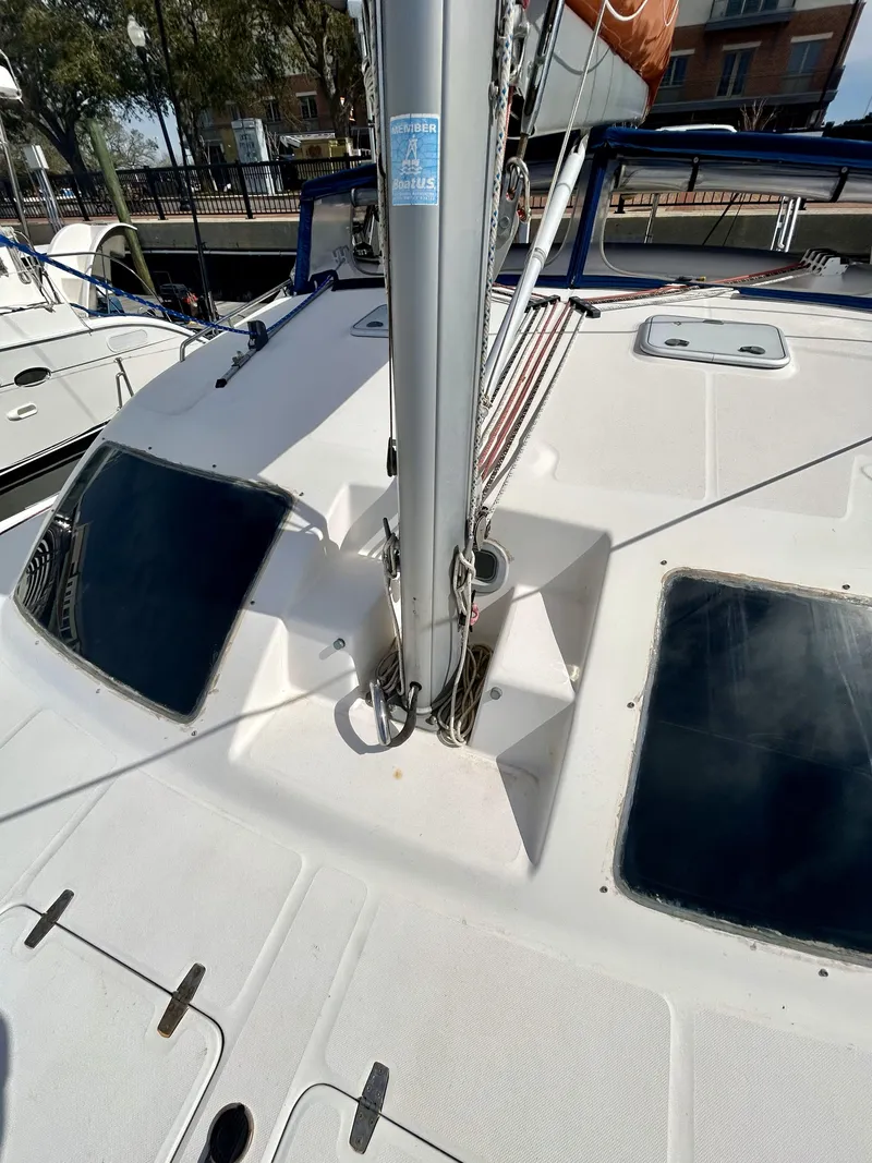 Slide: The Image of Voyage Maxim 2001 - 57