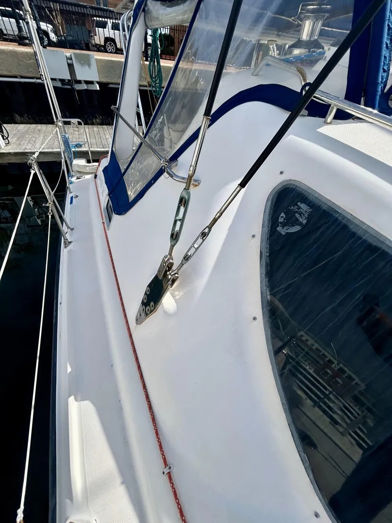 Slide: The Image of Voyage Maxim 2001 - 60