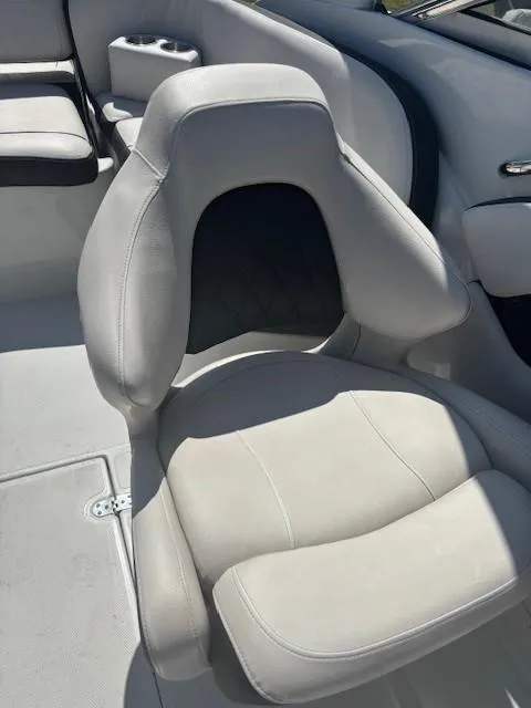 Slide: The Image of Crownline Boats 260 XSS 2022 - 12