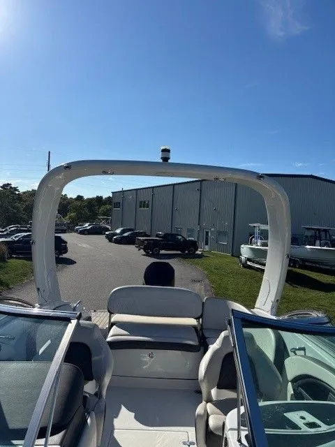 Slide: The Image of Crownline Boats 260 XSS 2022 - 12