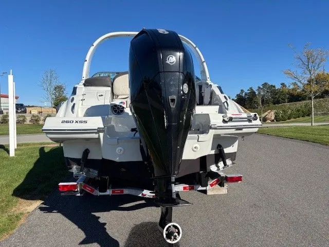 Slide: The Image of Crownline Boats 260 XSS 2022 - 5