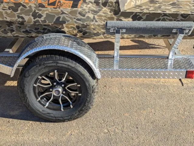 Slide: The Image of Trailer wheel and fender of 2025 Excel 1854 Shallow Water F4 boat. - 20