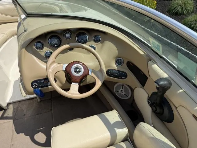 Slide: The Image of Sea Ray 190 2001 - 12