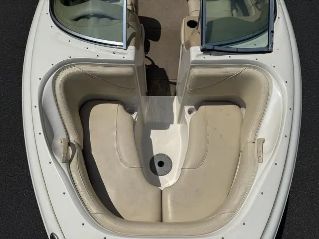 Slide: The Image of Sea Ray 190 2001 - 16