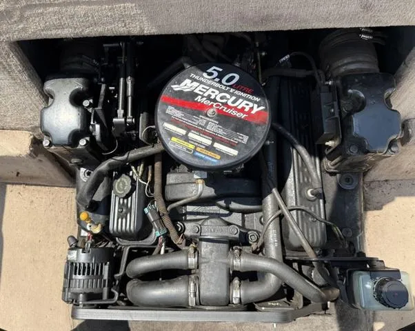 Slide: The Image of Sea Ray 190 2001 - 21